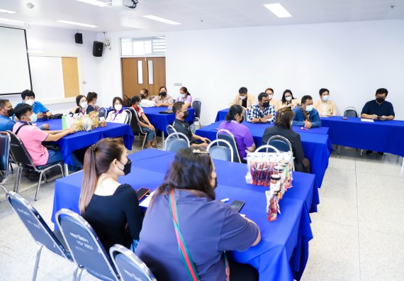 ภาพกิจกรรม  คณะวิทยาศาสตร์และเทคโนโลยี จัดอบรมเชิงปฏิบัติการ เรื่อง การถ่ายทอดเทคโนโลยีประชาสัมพันธ์เพื่อการตลาดและส่งเสริมการขาย