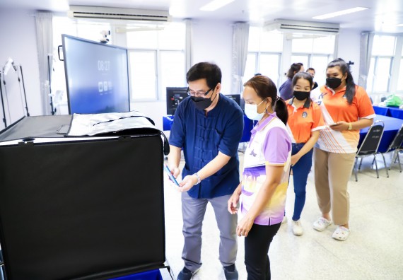 ภาพกิจกรรม  คณะวิทยาศาสตร์และเทคโนโลยี จัดอบรมเชิงปฏิบัติการ เรื่อง การถ่ายทอดเทคโนโลยีประชาสัมพันธ์เพื่อการตลาดและส่งเสริมการขาย