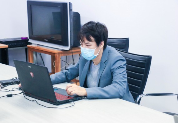 ภาพกิจกรรม  หลักสูตรสาขาวิชาเคมี (ค.บ.) จัดกิจกรรมตรวจประเมินคุณภาพภายในในรูปแบบการประเมินคุณภาพการศึกษาผ่านสื่ออิเล็กทรอนิกส์ ปีการศึกษา 2565