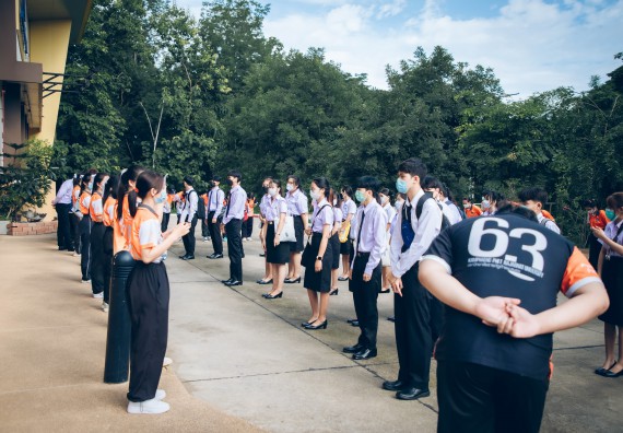 ภาพกิจกรรม  คณะวิทยาศาสตร์และเทคโนโลยี จัดกิจกรรมรักแรกผูกจิตนักศึกษาวิทยาศาสตร์และเทคโนโลยี ปฐมนิเทศนักศึกษาใหม่ คณะวิทยาศาสตร์และเทคโนโลยี ประจำปี 2565