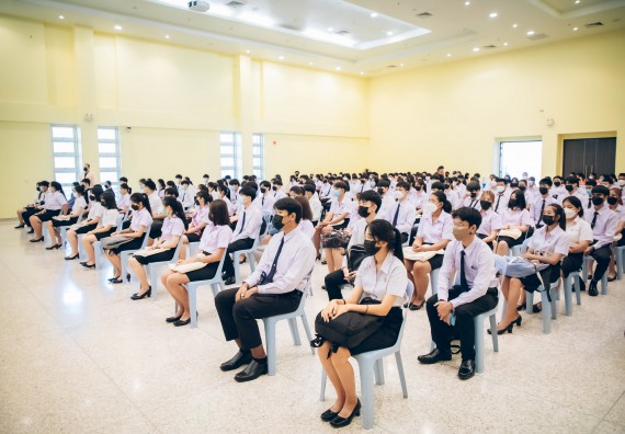 ภาพกิจกรรม  คณะวิทยาศาสตร์และเทคโนโลยี จัดกิจกรรมรักแรกผูกจิตนักศึกษาวิทยาศาสตร์และเทคโนโลยี ปฐมนิเทศนักศึกษาใหม่ คณะวิทยาศาสตร์และเทคโนโลยี ประจำปี 2565