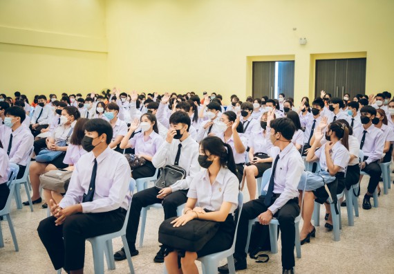 ภาพกิจกรรม  คณะวิทยาศาสตร์และเทคโนโลยี จัดกิจกรรมรักแรกผูกจิตนักศึกษาวิทยาศาสตร์และเทคโนโลยี ปฐมนิเทศนักศึกษาใหม่ คณะวิทยาศาสตร์และเทคโนโลยี ประจำปี 2565