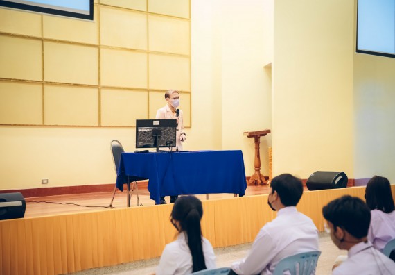 ภาพกิจกรรม  คณะวิทยาศาสตร์และเทคโนโลยี จัดกิจกรรมรักแรกผูกจิตนักศึกษาวิทยาศาสตร์และเทคโนโลยี ปฐมนิเทศนักศึกษาใหม่ คณะวิทยาศาสตร์และเทคโนโลยี ประจำปี 2565