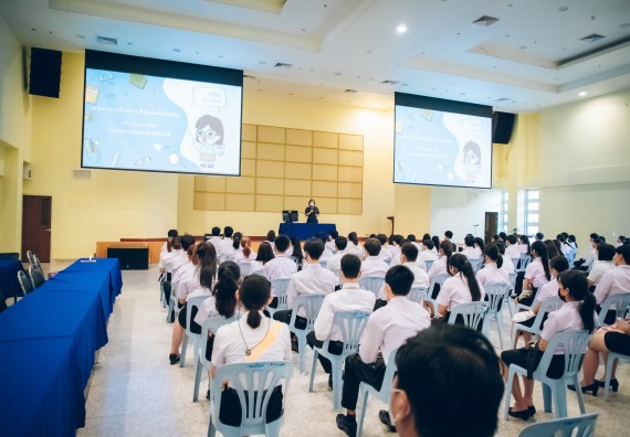 ภาพกิจกรรม  คณะวิทยาศาสตร์และเทคโนโลยี จัดกิจกรรมรักแรกผูกจิตนักศึกษาวิทยาศาสตร์และเทคโนโลยี ปฐมนิเทศนักศึกษาใหม่ คณะวิทยาศาสตร์และเทคโนโลยี ประจำปี 2565