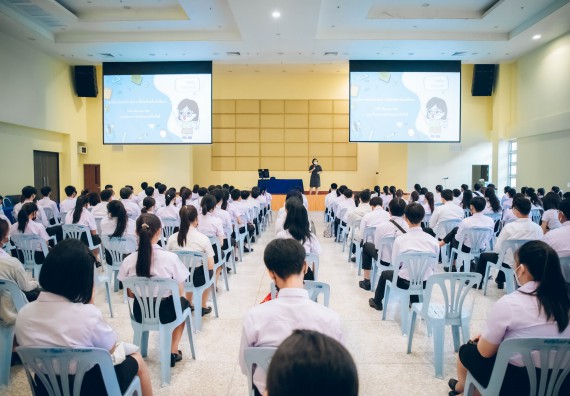 ภาพกิจกรรม  คณะวิทยาศาสตร์และเทคโนโลยี จัดกิจกรรมรักแรกผูกจิตนักศึกษาวิทยาศาสตร์และเทคโนโลยี ปฐมนิเทศนักศึกษาใหม่ คณะวิทยาศาสตร์และเทคโนโลยี ประจำปี 2565