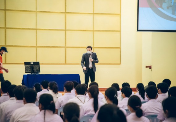 ภาพกิจกรรม  คณะวิทยาศาสตร์และเทคโนโลยี จัดกิจกรรมรักแรกผูกจิตนักศึกษาวิทยาศาสตร์และเทคโนโลยี ปฐมนิเทศนักศึกษาใหม่ คณะวิทยาศาสตร์และเทคโนโลยี ประจำปี 2565