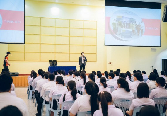 ภาพกิจกรรม  คณะวิทยาศาสตร์และเทคโนโลยี จัดกิจกรรมรักแรกผูกจิตนักศึกษาวิทยาศาสตร์และเทคโนโลยี ปฐมนิเทศนักศึกษาใหม่ คณะวิทยาศาสตร์และเทคโนโลยี ประจำปี 2565