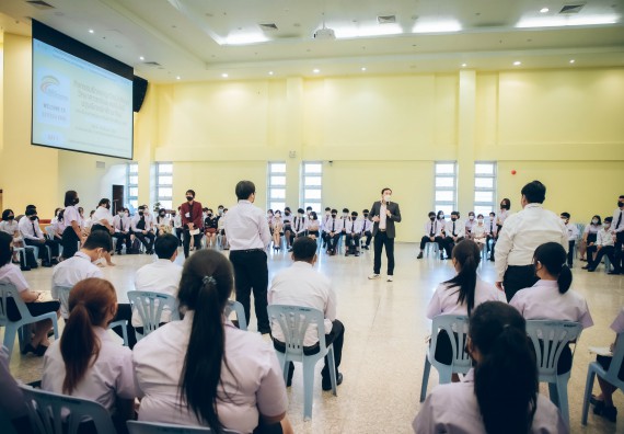 ภาพกิจกรรม  คณะวิทยาศาสตร์และเทคโนโลยี จัดกิจกรรมรักแรกผูกจิตนักศึกษาวิทยาศาสตร์และเทคโนโลยี ปฐมนิเทศนักศึกษาใหม่ คณะวิทยาศาสตร์และเทคโนโลยี ประจำปี 2565