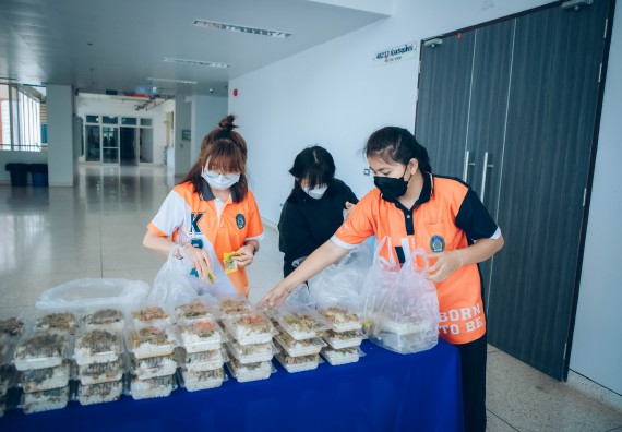 ภาพกิจกรรม  คณะวิทยาศาสตร์และเทคโนโลยี จัดกิจกรรมรักแรกผูกจิตนักศึกษาวิทยาศาสตร์และเทคโนโลยี ปฐมนิเทศนักศึกษาใหม่ คณะวิทยาศาสตร์และเทคโนโลยี ประจำปี 2565