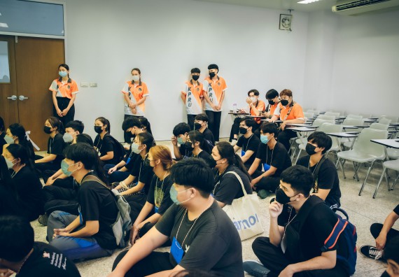 ภาพกิจกรรม  คณะวิทยาศาสตร์และเทคโนโลยี จัดกิจกรรมรักแรกผูกจิตนักศึกษาวิทยาศาสตร์และเทคโนโลยี ปฐมนิเทศนักศึกษาใหม่ คณะวิทยาศาสตร์และเทคโนโลยี ประจำปี 2565