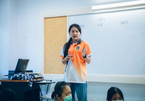 ภาพกิจกรรม  คณะวิทยาศาสตร์และเทคโนโลยี จัดกิจกรรมรักแรกผูกจิตนักศึกษาวิทยาศาสตร์และเทคโนโลยี ปฐมนิเทศนักศึกษาใหม่ คณะวิทยาศาสตร์และเทคโนโลยี ประจำปี 2565