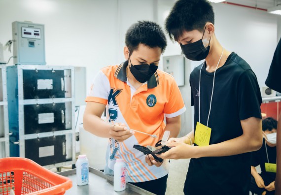 ภาพกิจกรรม  คณะวิทยาศาสตร์และเทคโนโลยี จัดกิจกรรมรักแรกผูกจิตนักศึกษาวิทยาศาสตร์และเทคโนโลยี ปฐมนิเทศนักศึกษาใหม่ คณะวิทยาศาสตร์และเทคโนโลยี ประจำปี 2565