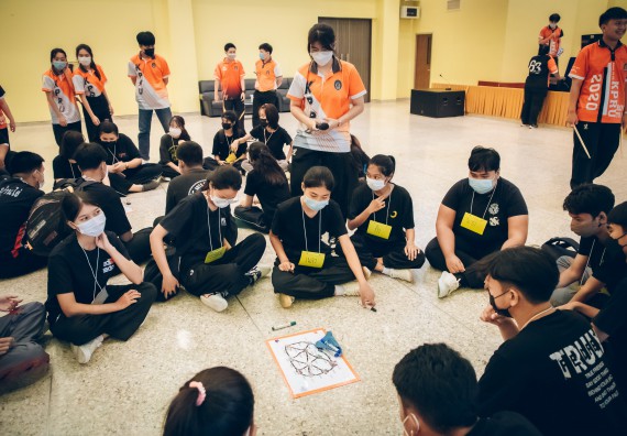 ภาพกิจกรรม  คณะวิทยาศาสตร์และเทคโนโลยี จัดกิจกรรมรักแรกผูกจิตนักศึกษาวิทยาศาสตร์และเทคโนโลยี ปฐมนิเทศนักศึกษาใหม่ คณะวิทยาศาสตร์และเทคโนโลยี ประจำปี 2565