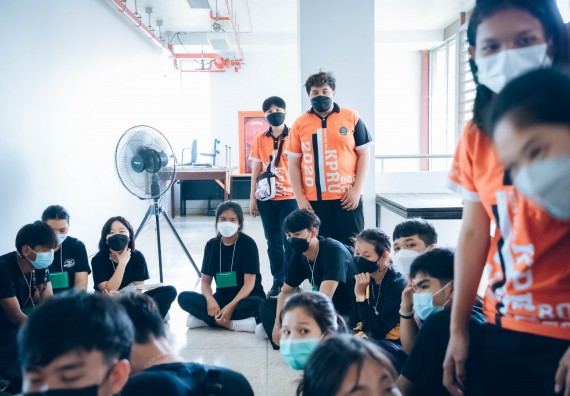 ภาพกิจกรรม  คณะวิทยาศาสตร์และเทคโนโลยี จัดกิจกรรมรักแรกผูกจิตนักศึกษาวิทยาศาสตร์และเทคโนโลยี ปฐมนิเทศนักศึกษาใหม่ คณะวิทยาศาสตร์และเทคโนโลยี ประจำปี 2565