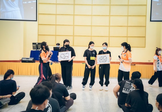 ภาพกิจกรรม  คณะวิทยาศาสตร์และเทคโนโลยี จัดกิจกรรมรักแรกผูกจิตนักศึกษาวิทยาศาสตร์และเทคโนโลยี ปฐมนิเทศนักศึกษาใหม่ คณะวิทยาศาสตร์และเทคโนโลยี ประจำปี 2565