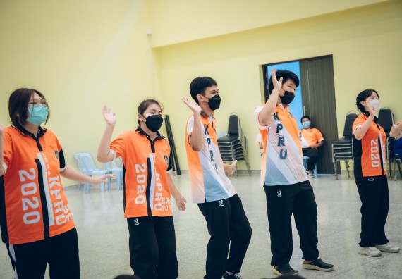 ภาพกิจกรรม  คณะวิทยาศาสตร์และเทคโนโลยี จัดกิจกรรมรักแรกผูกจิตนักศึกษาวิทยาศาสตร์และเทคโนโลยี ปฐมนิเทศนักศึกษาใหม่ คณะวิทยาศาสตร์และเทคโนโลยี ประจำปี 2565