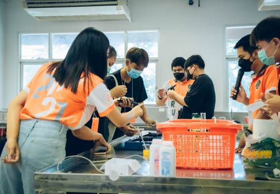 ภาพกิจกรรม  คณะวิทยาศาสตร์และเทคโนโลยี จัดกิจกรรมรักแรกผูกจิตนักศึกษาวิทยาศาสตร์และเทคโนโลยี ปฐมนิเทศนักศึกษาใหม่ คณะวิทยาศาสตร์และเทคโนโลยี ประจำปี 2565