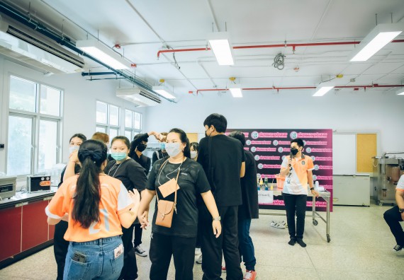 ภาพกิจกรรม  คณะวิทยาศาสตร์และเทคโนโลยี จัดกิจกรรมรักแรกผูกจิตนักศึกษาวิทยาศาสตร์และเทคโนโลยี ปฐมนิเทศนักศึกษาใหม่ คณะวิทยาศาสตร์และเทคโนโลยี ประจำปี 2565