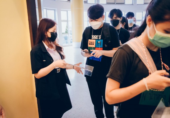 ภาพกิจกรรม  คณะวิทยาศาสตร์และเทคโนโลยี จัดกิจกรรมรักแรกผูกจิตนักศึกษาวิทยาศาสตร์และเทคโนโลยี ปฐมนิเทศนักศึกษาใหม่ คณะวิทยาศาสตร์และเทคโนโลยี ประจำปี 2565