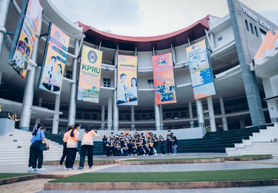 ภาพกิจกรรม  คณะวิทยาศาสตร์และเทคโนโลยี จัดกิจกรรมรักแรกผูกจิตนักศึกษาวิทยาศาสตร์และเทคโนโลยี ปฐมนิเทศนักศึกษาใหม่ คณะวิทยาศาสตร์และเทคโนโลยี ประจำปี 2565