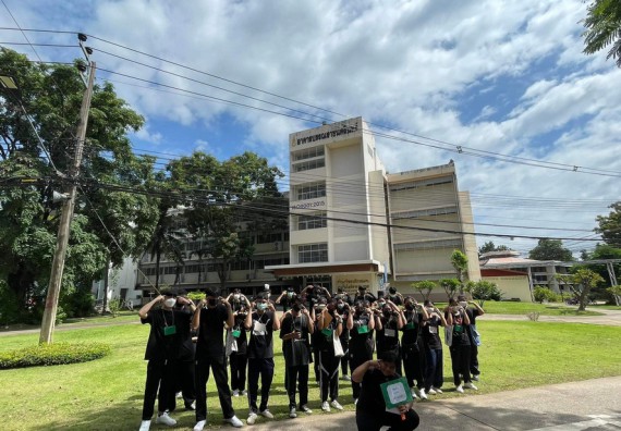 ภาพกิจกรรม  คณะวิทยาศาสตร์และเทคโนโลยี จัดกิจกรรมรักแรกผูกจิตนักศึกษาวิทยาศาสตร์และเทคโนโลยี ปฐมนิเทศนักศึกษาใหม่ คณะวิทยาศาสตร์และเทคโนโลยี ประจำปี 2565