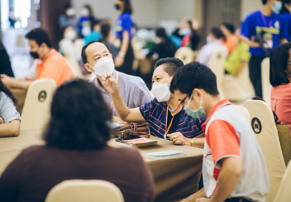 ภาพกิจกรรม  คณาจารย์และบุคลากร คณะวิทยาศาสตร์และเทคโนโลยี เข้าร่วมอบรมโครงการอบรมเชิงปฏิบัติการพัฒนาทักษะวิศวกรสังคมสำหรับอาจารย์ KPRU