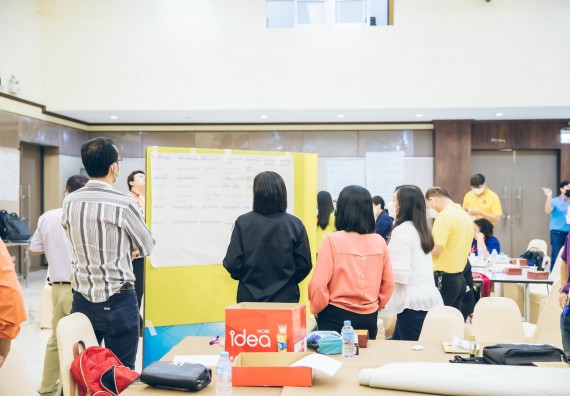 ภาพกิจกรรม  คณาจารย์และบุคลากร คณะวิทยาศาสตร์และเทคโนโลยี เข้าร่วมอบรมโครงการอบรมเชิงปฏิบัติการพัฒนาทักษะวิศวกรสังคมสำหรับอาจารย์ KPRU