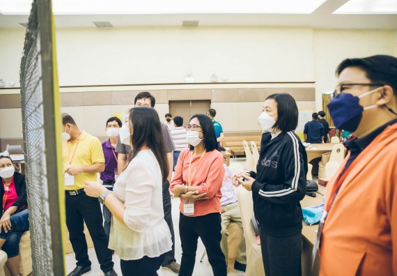 ภาพกิจกรรม  คณาจารย์และบุคลากร คณะวิทยาศาสตร์และเทคโนโลยี เข้าร่วมอบรมโครงการอบรมเชิงปฏิบัติการพัฒนาทักษะวิศวกรสังคมสำหรับอาจารย์ KPRU