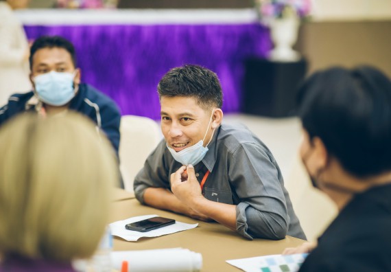 ภาพกิจกรรม  คณาจารย์และบุคลากร คณะวิทยาศาสตร์และเทคโนโลยี เข้าร่วมอบรมโครงการอบรมเชิงปฏิบัติการพัฒนาทักษะวิศวกรสังคมสำหรับอาจารย์ KPRU