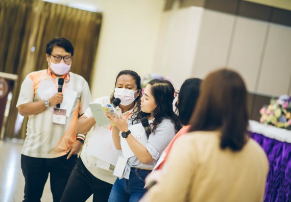 ภาพกิจกรรม  คณาจารย์และบุคลากร คณะวิทยาศาสตร์และเทคโนโลยี เข้าร่วมอบรมโครงการอบรมเชิงปฏิบัติการพัฒนาทักษะวิศวกรสังคมสำหรับอาจารย์ KPRU