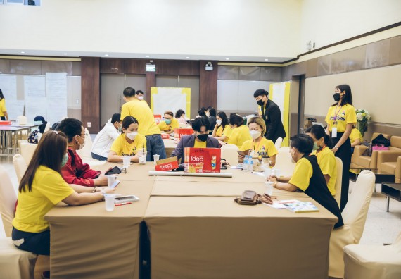 ภาพกิจกรรม  คณาจารย์และบุคลากร คณะวิทยาศาสตร์และเทคโนโลยี เข้าร่วมอบรมโครงการอบรมเชิงปฏิบัติการพัฒนาทักษะวิศวกรสังคมสำหรับอาจารย์ KPRU