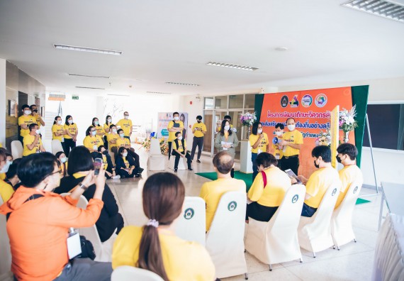 ภาพกิจกรรม  คณาจารย์และบุคลากร คณะวิทยาศาสตร์และเทคโนโลยี เข้าร่วมอบรมโครงการอบรมเชิงปฏิบัติการพัฒนาทักษะวิศวกรสังคมสำหรับอาจารย์ KPRU