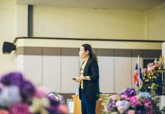 ภาพกิจกรรม  คณาจารย์และบุคลากร คณะวิทยาศาสตร์และเทคโนโลยี เข้าร่วมอบรมโครงการอบรมเชิงปฏิบัติการพัฒนาทักษะวิศวกรสังคมสำหรับอาจารย์ KPRU