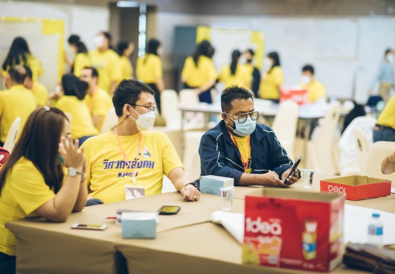 ภาพกิจกรรม  คณาจารย์และบุคลากร คณะวิทยาศาสตร์และเทคโนโลยี เข้าร่วมอบรมโครงการอบรมเชิงปฏิบัติการพัฒนาทักษะวิศวกรสังคมสำหรับอาจารย์ KPRU