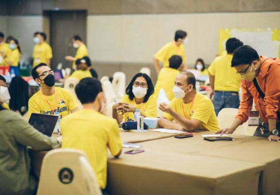 ภาพกิจกรรม  คณาจารย์และบุคลากร คณะวิทยาศาสตร์และเทคโนโลยี เข้าร่วมอบรมโครงการอบรมเชิงปฏิบัติการพัฒนาทักษะวิศวกรสังคมสำหรับอาจารย์ KPRU