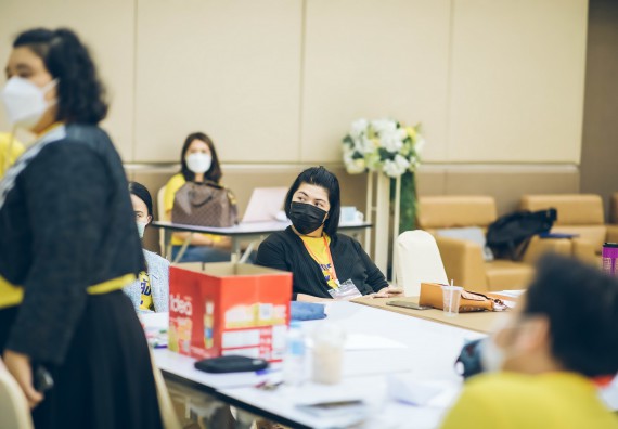 ภาพกิจกรรม  คณาจารย์และบุคลากร คณะวิทยาศาสตร์และเทคโนโลยี เข้าร่วมอบรมโครงการอบรมเชิงปฏิบัติการพัฒนาทักษะวิศวกรสังคมสำหรับอาจารย์ KPRU