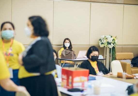 ภาพกิจกรรม  คณาจารย์และบุคลากร คณะวิทยาศาสตร์และเทคโนโลยี เข้าร่วมอบรมโครงการอบรมเชิงปฏิบัติการพัฒนาทักษะวิศวกรสังคมสำหรับอาจารย์ KPRU