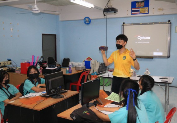 ภาพกิจกรรม  โปรแกรมวิชาวิทยาการคอมพิวเตอร์และเทคโนโลยีสารสนเทศ จัดกิจกรรมบริการวิชาการหลักสูตรวิทยาการคอมพิวเตอร์