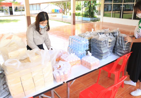 ภาพกิจกรรม  โปรแกรมวิชาวิทยาการคอมพิวเตอร์และเทคโนโลยีสารสนเทศ จัดกิจกรรมบริการวิชาการหลักสูตรวิทยาการคอมพิวเตอร์