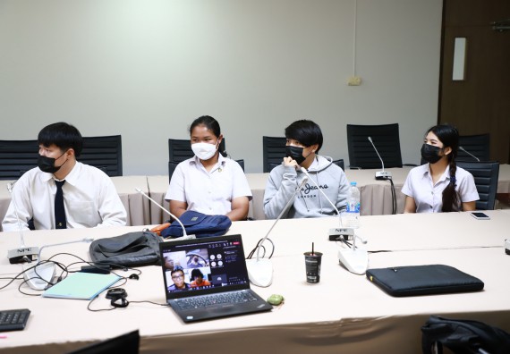 ภาพกิจกรรม  หลักสูตรสาขาวิชาเทคโนโลยีสารสนเทศ จัดกิจกรรมตรวจประเมินคุณภาพภายในในรูปแบบการประเมินคุณภาพการศึกษาผ่านสื่ออิเล็กทรอนิกส์ ปีการศึกษา 2565