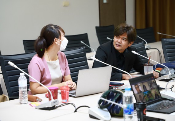 ภาพกิจกรรม  หลักสูตรสาขาวิชาเทคโนโลยีสารสนเทศ จัดกิจกรรมตรวจประเมินคุณภาพภายในในรูปแบบการประเมินคุณภาพการศึกษาผ่านสื่ออิเล็กทรอนิกส์ ปีการศึกษา 2565