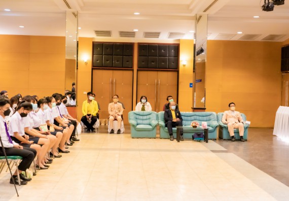 ภาพกิจกรรม  คณะวิทยาศาสตร์และเทคโนโลยี เข้าร่วมโครงการสัมมนาเชิงปฏิบัติการค่ายอาสาบำเพ็ญประโยชน์เพื่อส่งเสริมสร้างจริยธรรมและบูรณาการการเรียนรู้ เพื่อทำนุบำรุงศิลปวัฒนธรรม ครั้งที่ 7