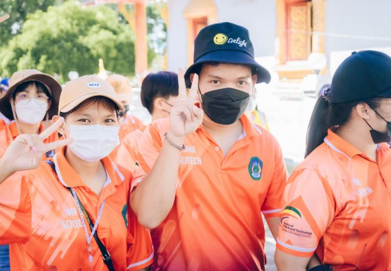 ภาพกิจกรรม  คณะวิทยาศาสตร์และเทคโนโลยี เข้าร่วมโครงการสัมมนาเชิงปฏิบัติการค่ายอาสาบำเพ็ญประโยชน์เพื่อส่งเสริมสร้างจริยธรรมและบูรณาการการเรียนรู้ เพื่อทำนุบำรุงศิลปวัฒนธรรม ครั้งที่ 7