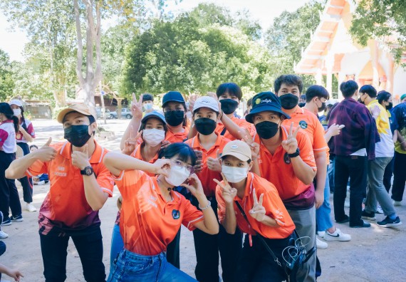 ภาพกิจกรรม  คณะวิทยาศาสตร์และเทคโนโลยี เข้าร่วมโครงการสัมมนาเชิงปฏิบัติการค่ายอาสาบำเพ็ญประโยชน์เพื่อส่งเสริมสร้างจริยธรรมและบูรณาการการเรียนรู้ เพื่อทำนุบำรุงศิลปวัฒนธรรม ครั้งที่ 7