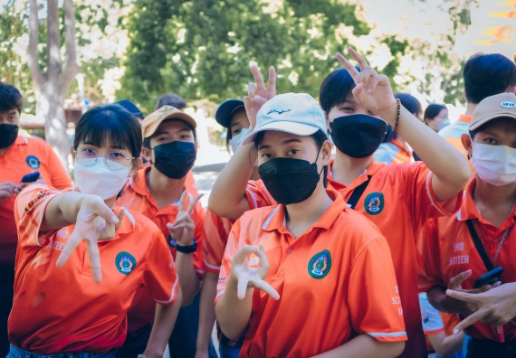 ภาพกิจกรรม  คณะวิทยาศาสตร์และเทคโนโลยี เข้าร่วมโครงการสัมมนาเชิงปฏิบัติการค่ายอาสาบำเพ็ญประโยชน์เพื่อส่งเสริมสร้างจริยธรรมและบูรณาการการเรียนรู้ เพื่อทำนุบำรุงศิลปวัฒนธรรม ครั้งที่ 7