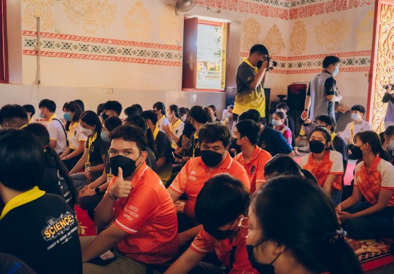 ภาพกิจกรรม  คณะวิทยาศาสตร์และเทคโนโลยี เข้าร่วมโครงการสัมมนาเชิงปฏิบัติการค่ายอาสาบำเพ็ญประโยชน์เพื่อส่งเสริมสร้างจริยธรรมและบูรณาการการเรียนรู้ เพื่อทำนุบำรุงศิลปวัฒนธรรม ครั้งที่ 7