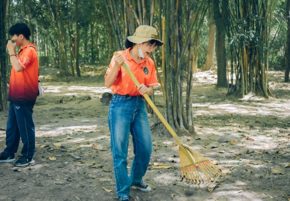 ภาพกิจกรรม  คณะวิทยาศาสตร์และเทคโนโลยี เข้าร่วมโครงการสัมมนาเชิงปฏิบัติการค่ายอาสาบำเพ็ญประโยชน์เพื่อส่งเสริมสร้างจริยธรรมและบูรณาการการเรียนรู้ เพื่อทำนุบำรุงศิลปวัฒนธรรม ครั้งที่ 7