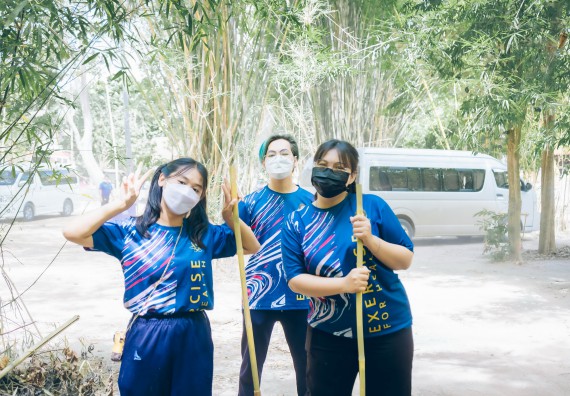 ภาพกิจกรรม  คณะวิทยาศาสตร์และเทคโนโลยี เข้าร่วมโครงการสัมมนาเชิงปฏิบัติการค่ายอาสาบำเพ็ญประโยชน์เพื่อส่งเสริมสร้างจริยธรรมและบูรณาการการเรียนรู้ เพื่อทำนุบำรุงศิลปวัฒนธรรม ครั้งที่ 7