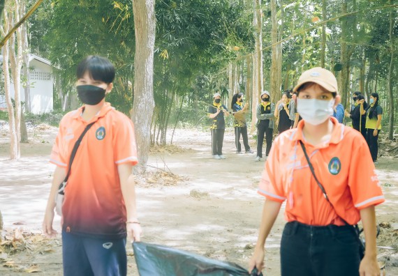 ภาพกิจกรรม  คณะวิทยาศาสตร์และเทคโนโลยี เข้าร่วมโครงการสัมมนาเชิงปฏิบัติการค่ายอาสาบำเพ็ญประโยชน์เพื่อส่งเสริมสร้างจริยธรรมและบูรณาการการเรียนรู้ เพื่อทำนุบำรุงศิลปวัฒนธรรม ครั้งที่ 7