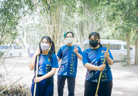 ภาพกิจกรรม  คณะวิทยาศาสตร์และเทคโนโลยี เข้าร่วมโครงการสัมมนาเชิงปฏิบัติการค่ายอาสาบำเพ็ญประโยชน์เพื่อส่งเสริมสร้างจริยธรรมและบูรณาการการเรียนรู้ เพื่อทำนุบำรุงศิลปวัฒนธรรม ครั้งที่ 7